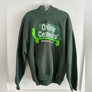 Men’s size XL Online Ceramics Turtle Hoodie